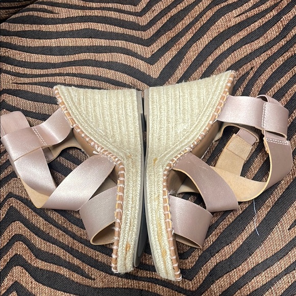 SO Rose Gold Wedge Sandals with Crisscross Straps - Picture 3 of 7